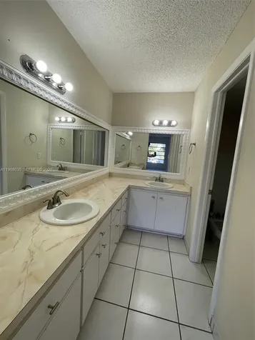 1350 SW 122nd Avenue Miami FL 33184