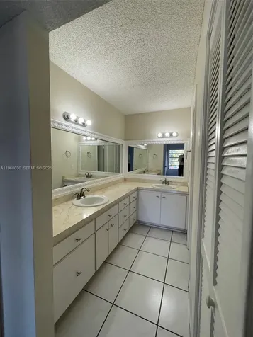 1350 SW 122nd Avenue Miami FL 33184
