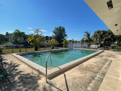 1350 SW 122nd Avenue Miami FL 33184