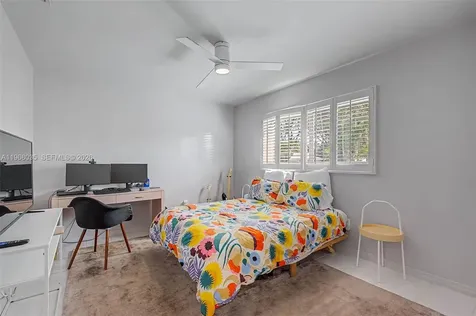 7940 SW 172nd Terrace Palmetto Bay FL 33157