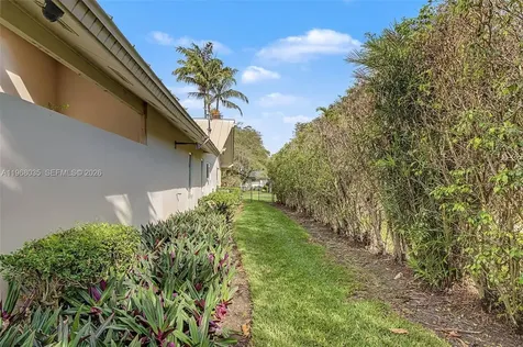 7940 SW 172nd Terrace Palmetto Bay FL 33157