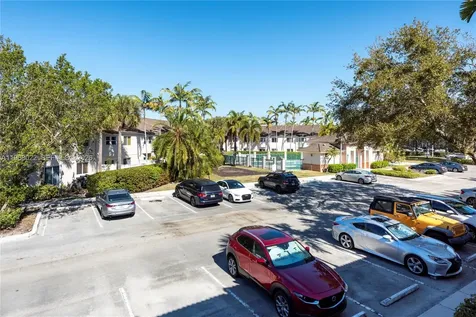 2151 NW 77th Way Pembroke Pines FL 33024