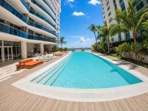 488 NE 18th Street Miami FL 33132