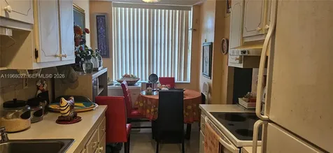 2649 NW 48th Terrace Lauderdale Lakes FL 33313