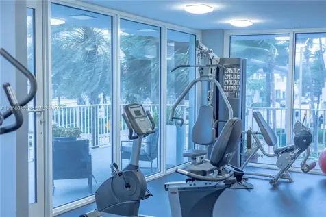1255 W Collins Avenue Miami Beach FL 33139