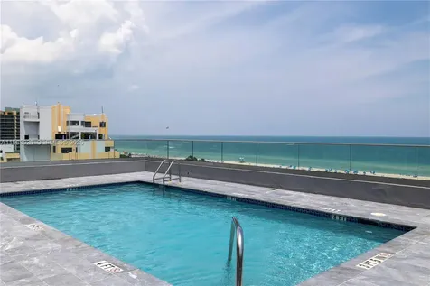 1255 W Collins Avenue Miami Beach FL 33139