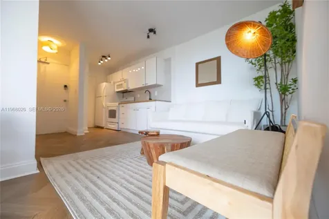1255 W Collins Avenue Miami Beach FL 33139