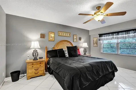 1151 SW 128th Terrace Pembroke Pines FL 33027
