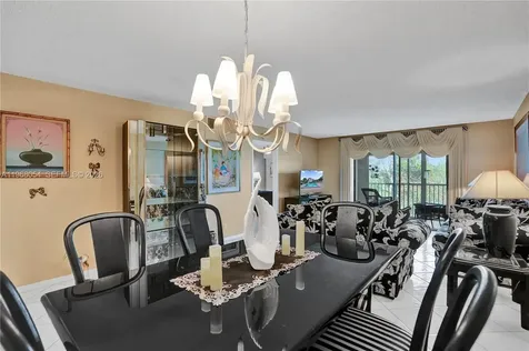 1151 SW 128th Terrace Pembroke Pines FL 33027