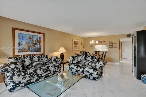 1151 SW 128th Terrace Pembroke Pines FL 33027