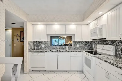 1151 SW 128th Terrace Pembroke Pines FL 33027