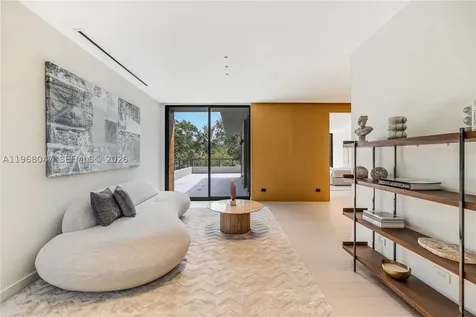 2497 Abaco Avenue Miami FL 33133