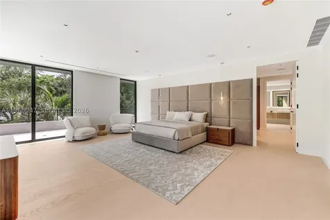 2497 Abaco Avenue Miami FL 33133