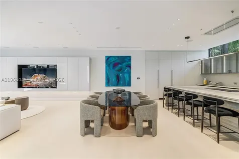 2497 Abaco Avenue Miami FL 33133