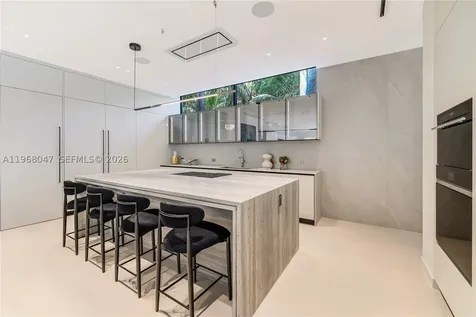 2497 Abaco Avenue Miami FL 33133