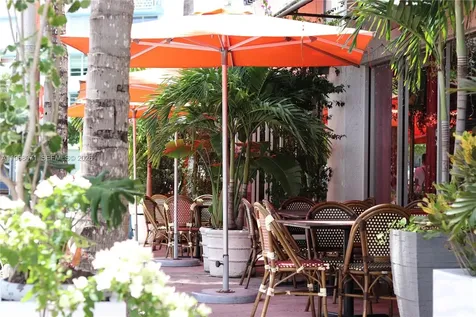 947 Lenox Avenue Miami Beach FL 33139