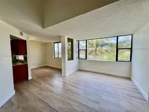 8335 SW 152nd Avenue Miami FL 33193