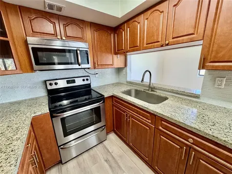8335 SW 152nd Avenue Miami FL 33193