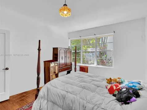 503 12th Street Miami Beach FL 33139