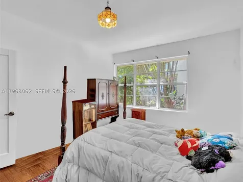 503 12th Street Miami Beach FL 33139