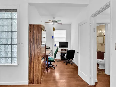 503 12th Street Miami Beach FL 33139