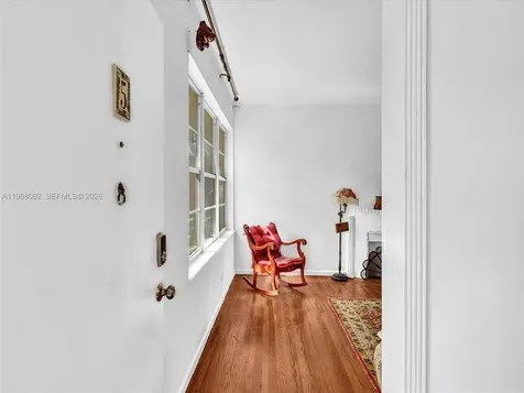 503 12th Street Miami Beach FL 33139