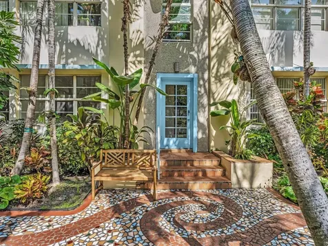 503 12th Street Miami Beach FL 33139