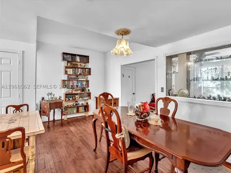 503 12th Street Miami Beach FL 33139