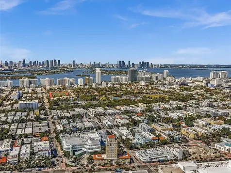 503 12th Street Miami Beach FL 33139