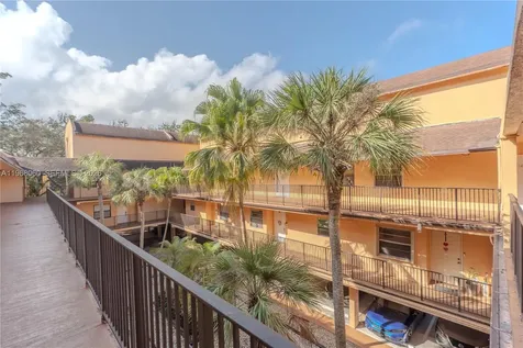 430 Commodore Drive Plantation FL 33325