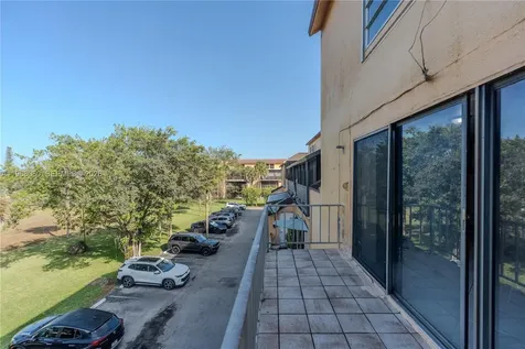 430 Commodore Drive Plantation FL 33325