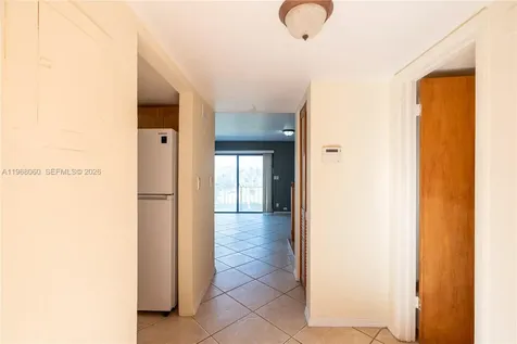 430 Commodore Drive Plantation FL 33325