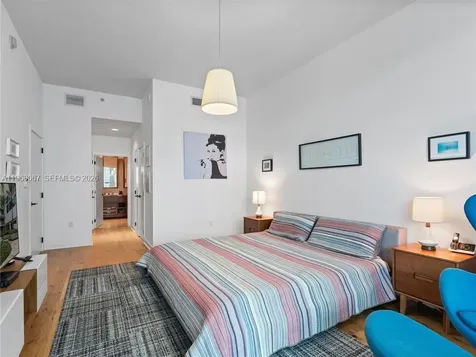 6799 Collins Avenue Miami Beach FL 33141
