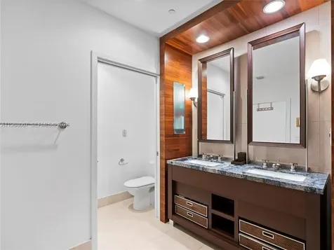 6799 Collins Avenue Miami Beach FL 33141