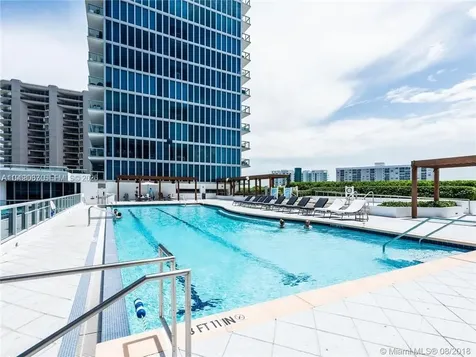 6799 Collins Avenue Miami Beach FL 33141