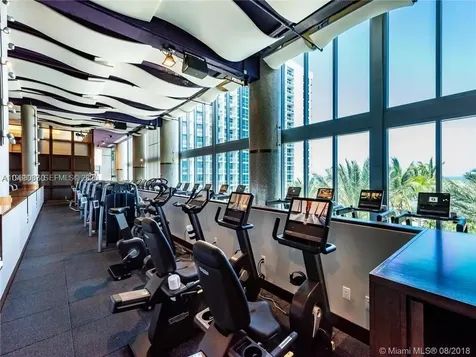 6799 Collins Avenue Miami Beach FL 33141
