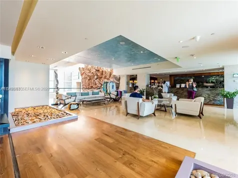 6799 Collins Avenue Miami Beach FL 33141