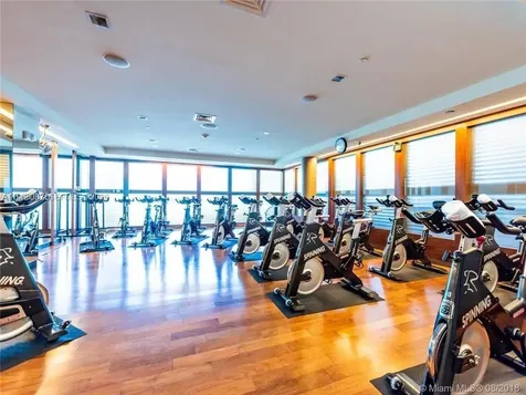 6799 Collins Avenue Miami Beach FL 33141
