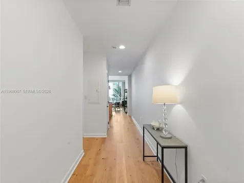 6799 Collins Avenue Miami Beach FL 33141