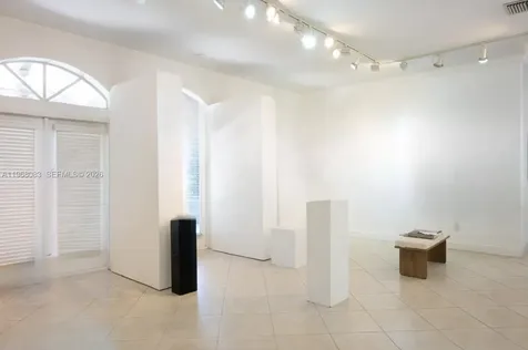 5253 NW 94th Doral Place Doral FL 33178