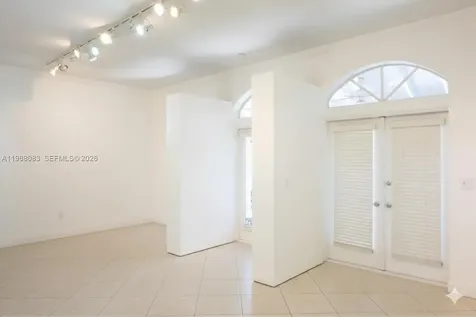 5253 NW 94th Doral Place Doral FL 33178
