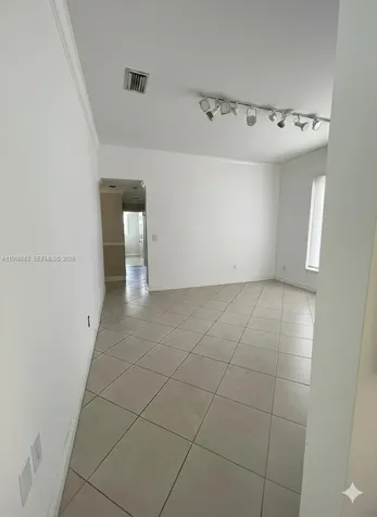 5253 NW 94th Doral Place Doral FL 33178