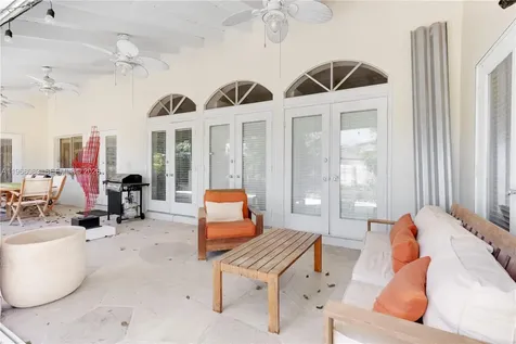 5253 NW 94th Doral Place Doral FL 33178