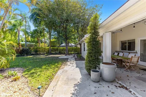 5253 NW 94th Doral Place Doral FL 33178