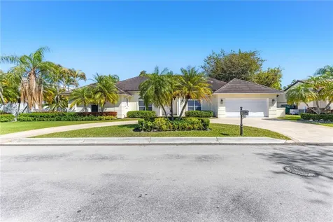 5253 NW 94th Doral Place Doral FL 33178