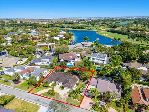 5253 NW 94th Doral Place Doral FL 33178