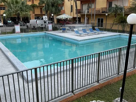 1900 W 54th Street Hialeah FL 33012
