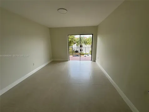 1900 W 54th Street Hialeah FL 33012