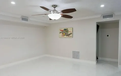 9417 SW 76th Street Miami FL 33173