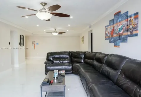 9417 SW 76th Street Miami FL 33173